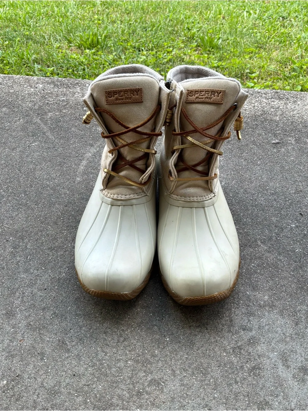 Sperry Ivory Tan Duck Boots